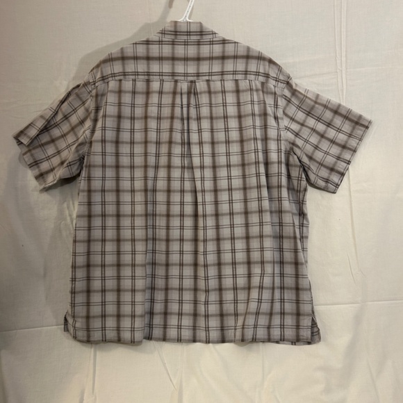 Men's Short Sleeve Casual Button Down Grey Plaid Shirt by Northcrest XL - Picture 2 of 6